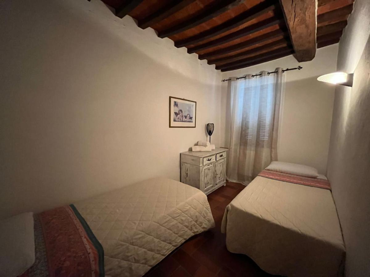 Agriturismo Palazzo Val Del Sasso Villastrada  Luaran gambar