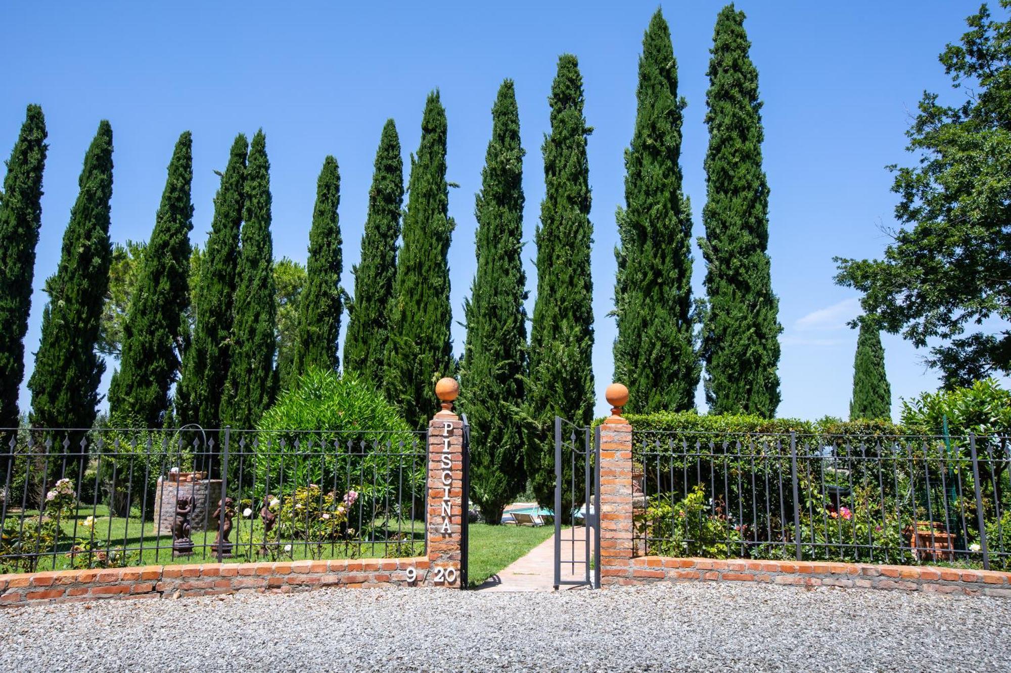 Agriturismo Palazzo Val Del Sasso Villastrada  Luaran gambar