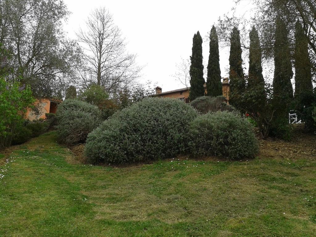 Agriturismo Palazzo Val Del Sasso Villastrada  Luaran gambar